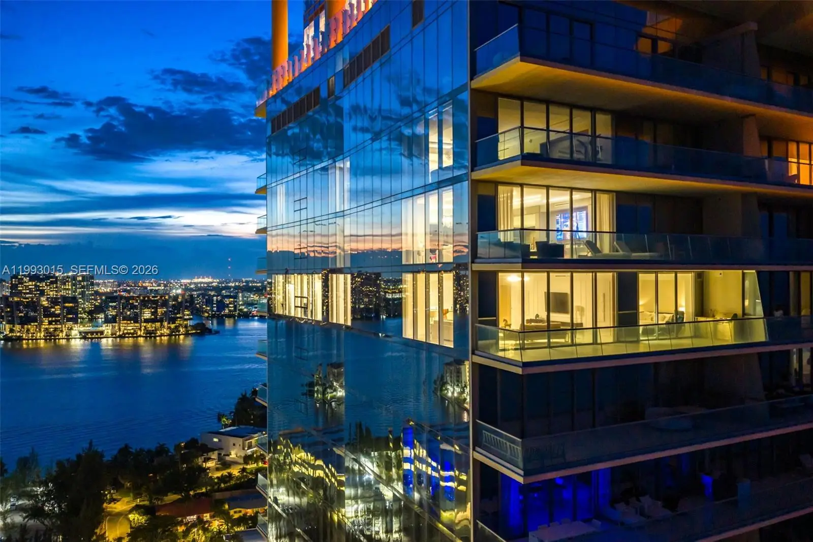 Turnberry Ocean Club, 18501 Collins Ave, Sunny Isles Beach